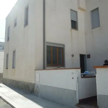 Sul Lungo Mare Posizione Unica Tatil Evi