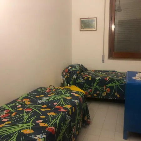 Sul Lungo Mare Posizione Unica Tatil Evi *